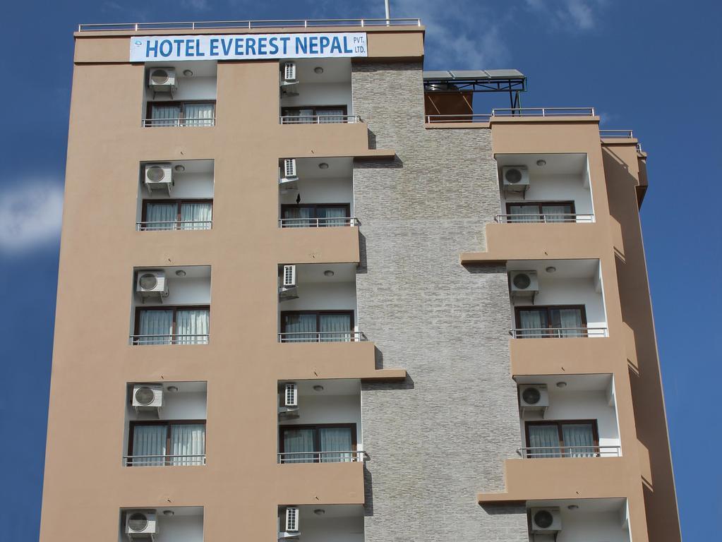 Hotel Everest Nepal Катманду Екстериор снимка